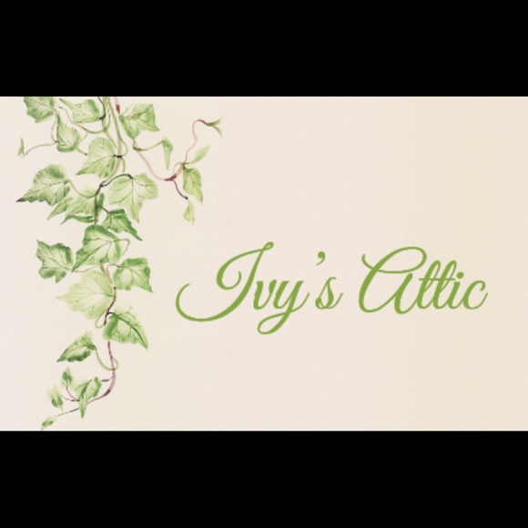 Meet your Posher, Ivy - Picture 1 of 1